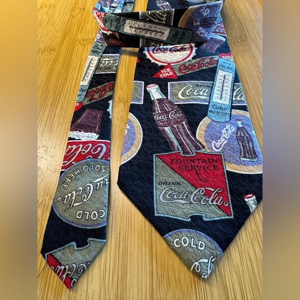 Van Heusen Corporate Casual Coca-Cola 100% Silk Necktie Made In USA